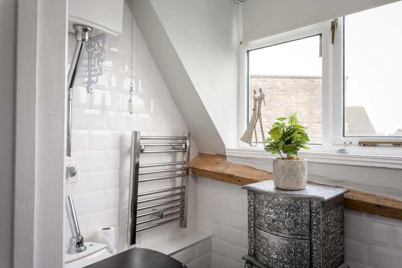 The Loft: Unique, Romantic, Grade II Listed, Dog Friendly Stow-on-the-Wold Luaran gambar