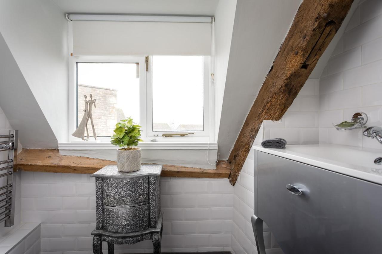 The Loft: Unique, Romantic, Grade II Listed, Dog Friendly Stow-on-the-Wold Luaran gambar